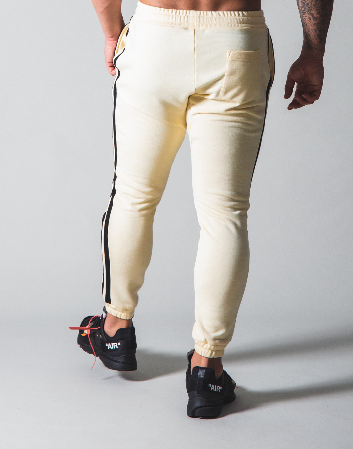 LÝFT 2 Line Sweat Pants - Champagne
