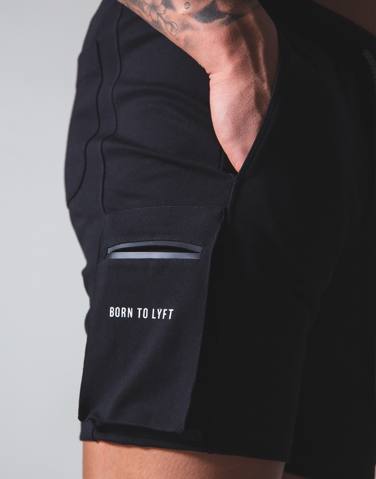 LÝFT Stretch Side Cargo Pocket Shorts - Black