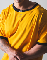 LÝFT Neck Logo Big T-shirt- Yellow