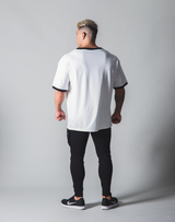 LÝFT Neck Logo Big T-shirt - White