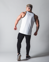 LÝFT Standard Fit Tanktop Rear Wappen - White
