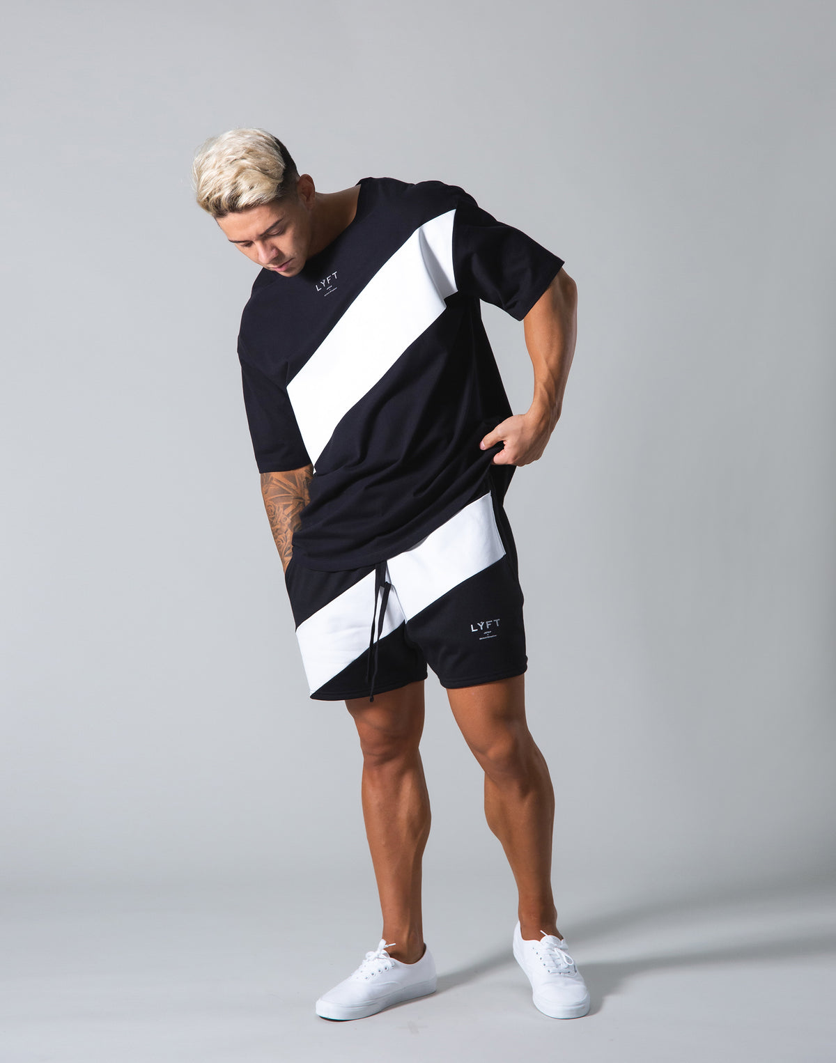 Angle Wide Line Big T-shirts - Black