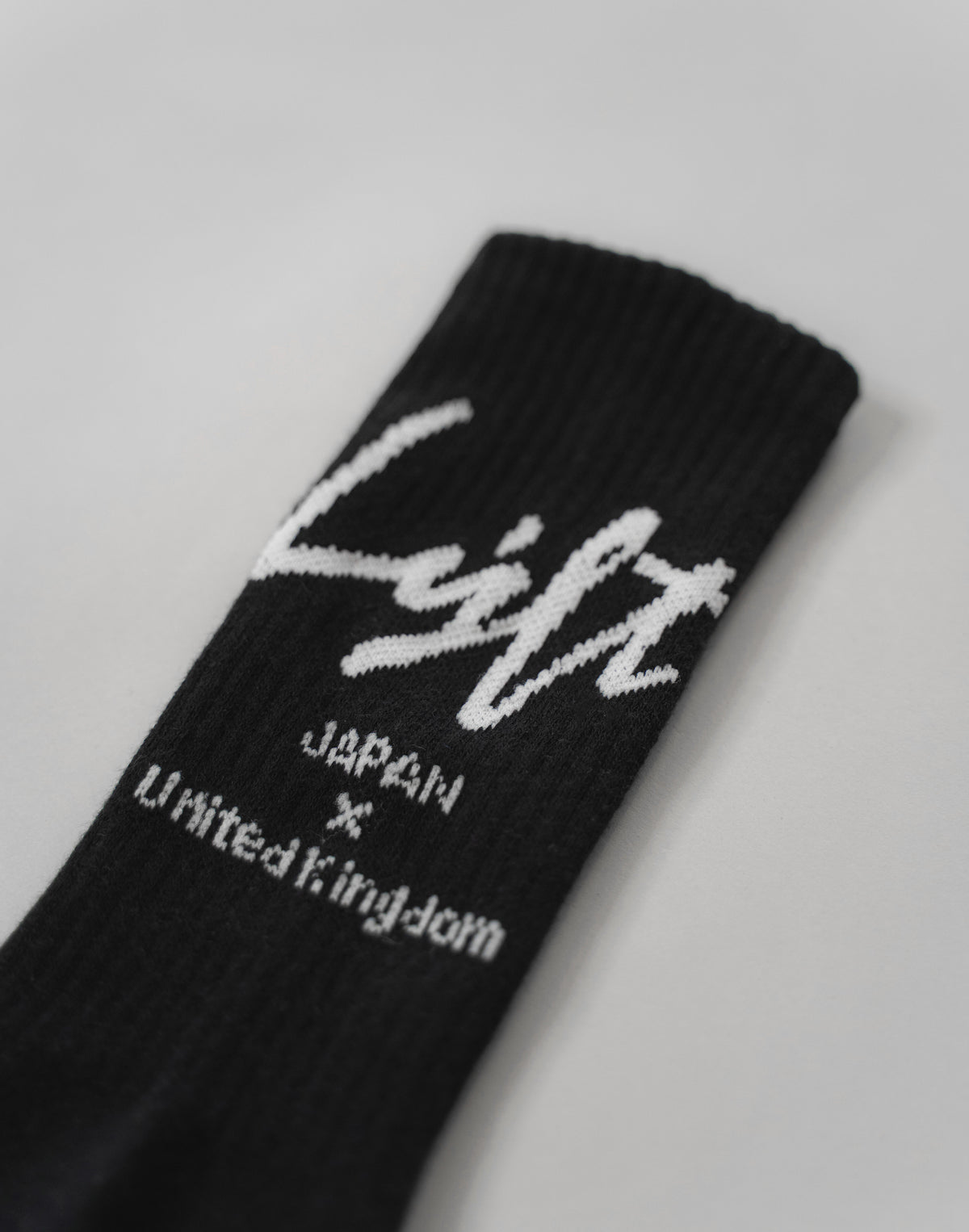 Calf Script Logo Socks - Black