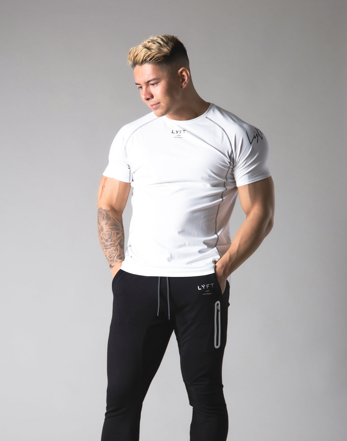 Script Logo Stretch Slim Fit T-Shirt - White
