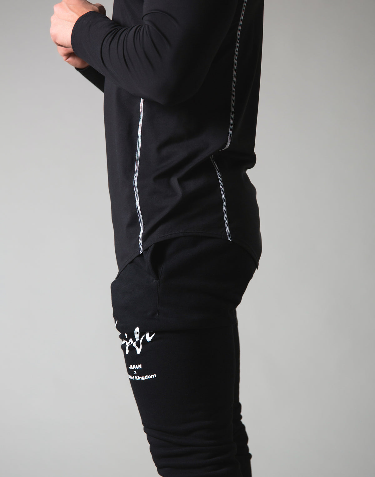 Script Logo Slim Fit Long Sleeve T-Shirt - Black