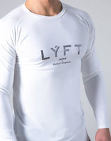 <transcy>LÝFT Logo Slim Fit Long Sleeve T-Shirt --White</transcy>