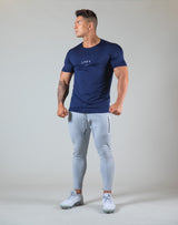 <transcy>Seamless Slimfit T-Shirt --Navy</transcy>