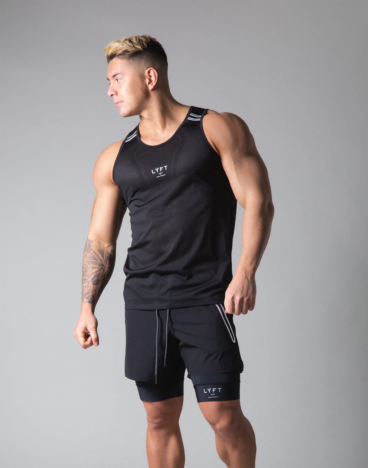 2 Line Mesh Tanktop - Black