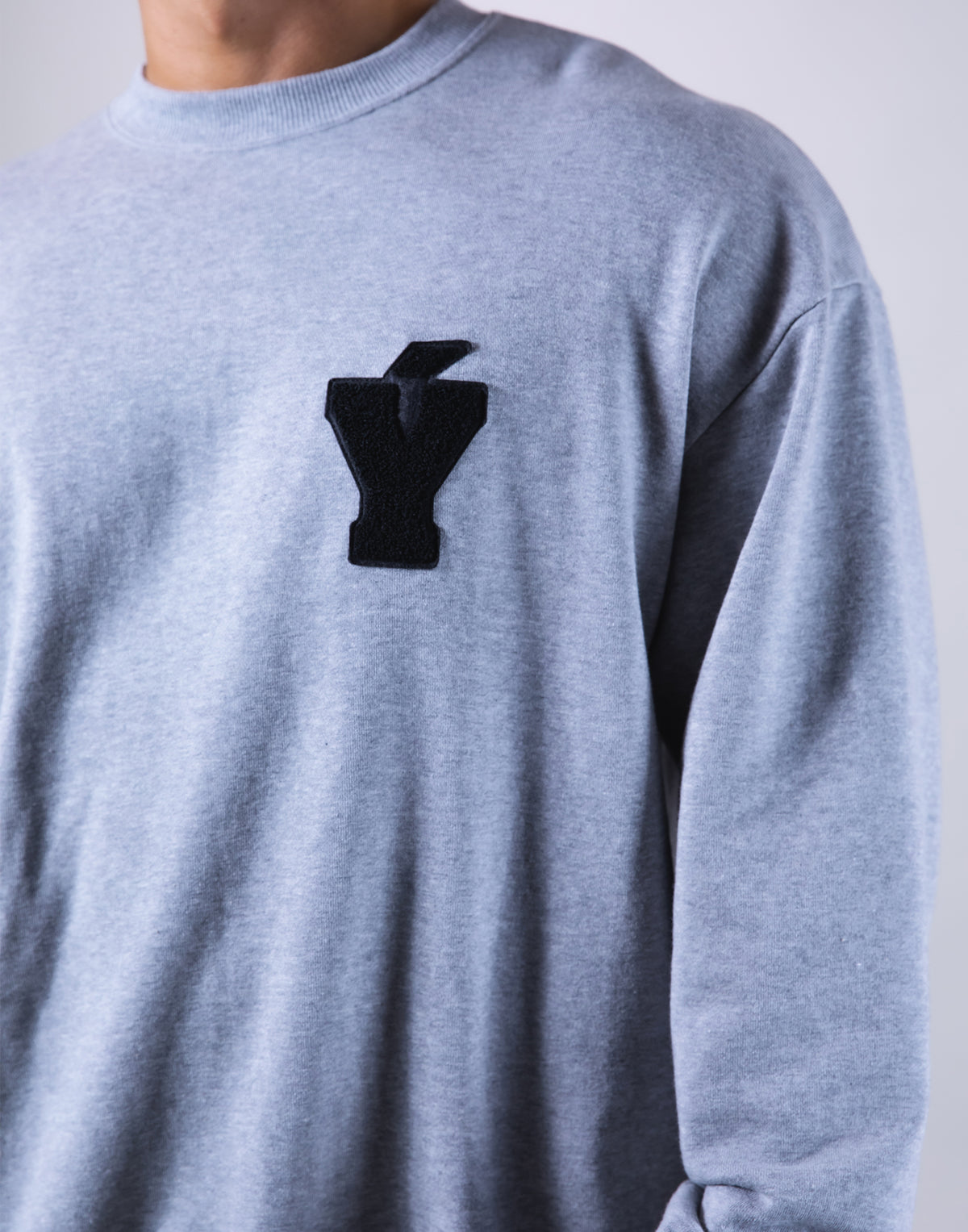 Y Wappen Oversize Crewneck Sweat - Grey
