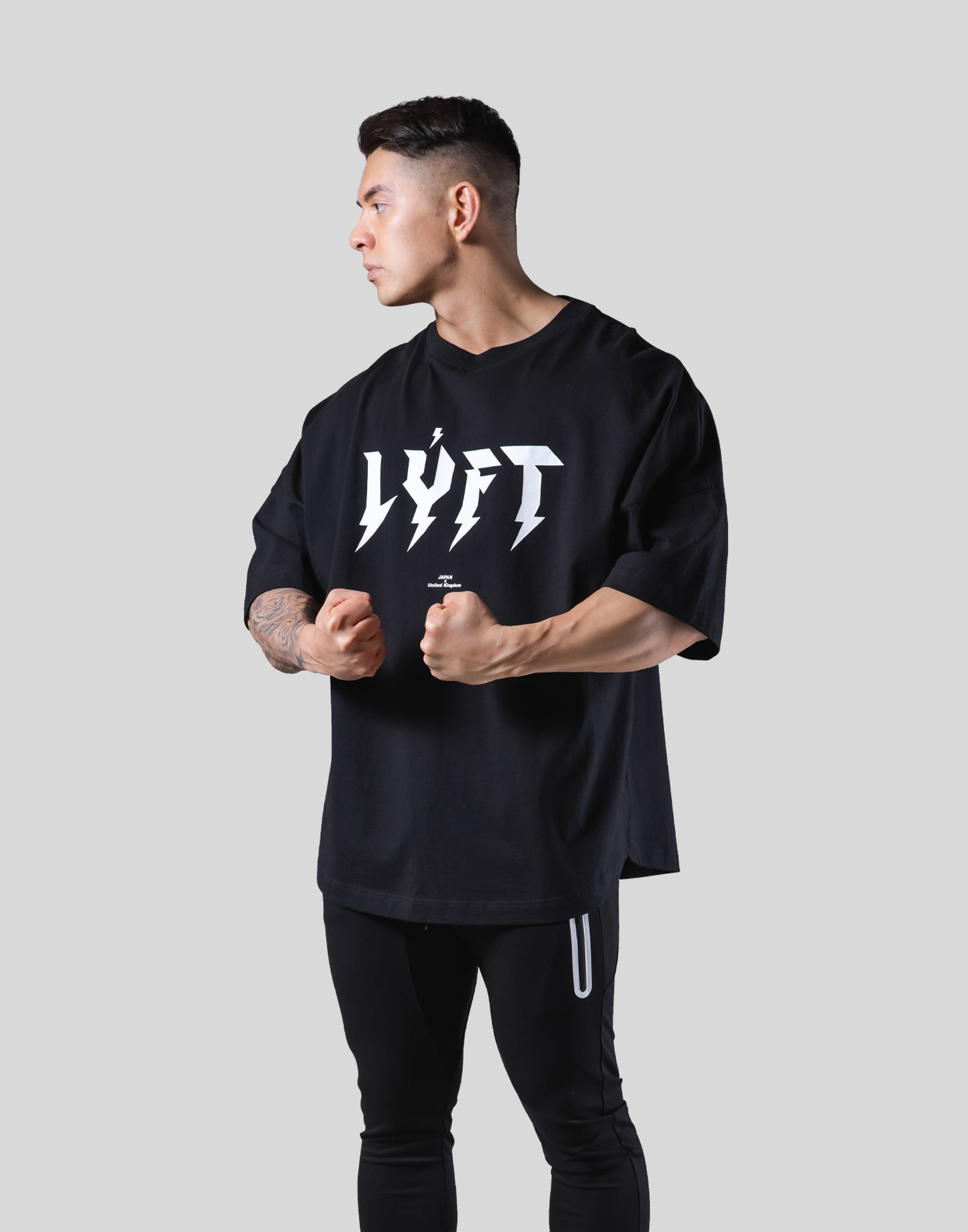 Thunder Logo Wide Shoulder Big T-Shirt - Black – LÝFT
