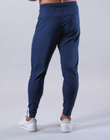 One Line Stretch Pleats Pants - Navy