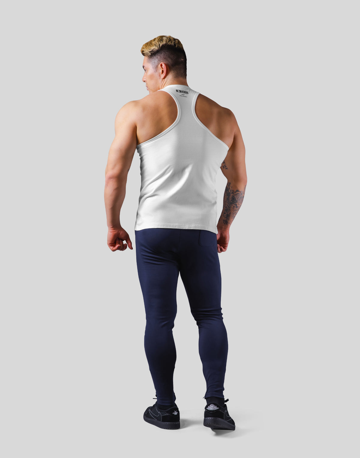 LÝFT Classic Tanktop - White