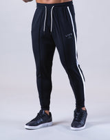 One Line Stretch Pleats Pants - Black