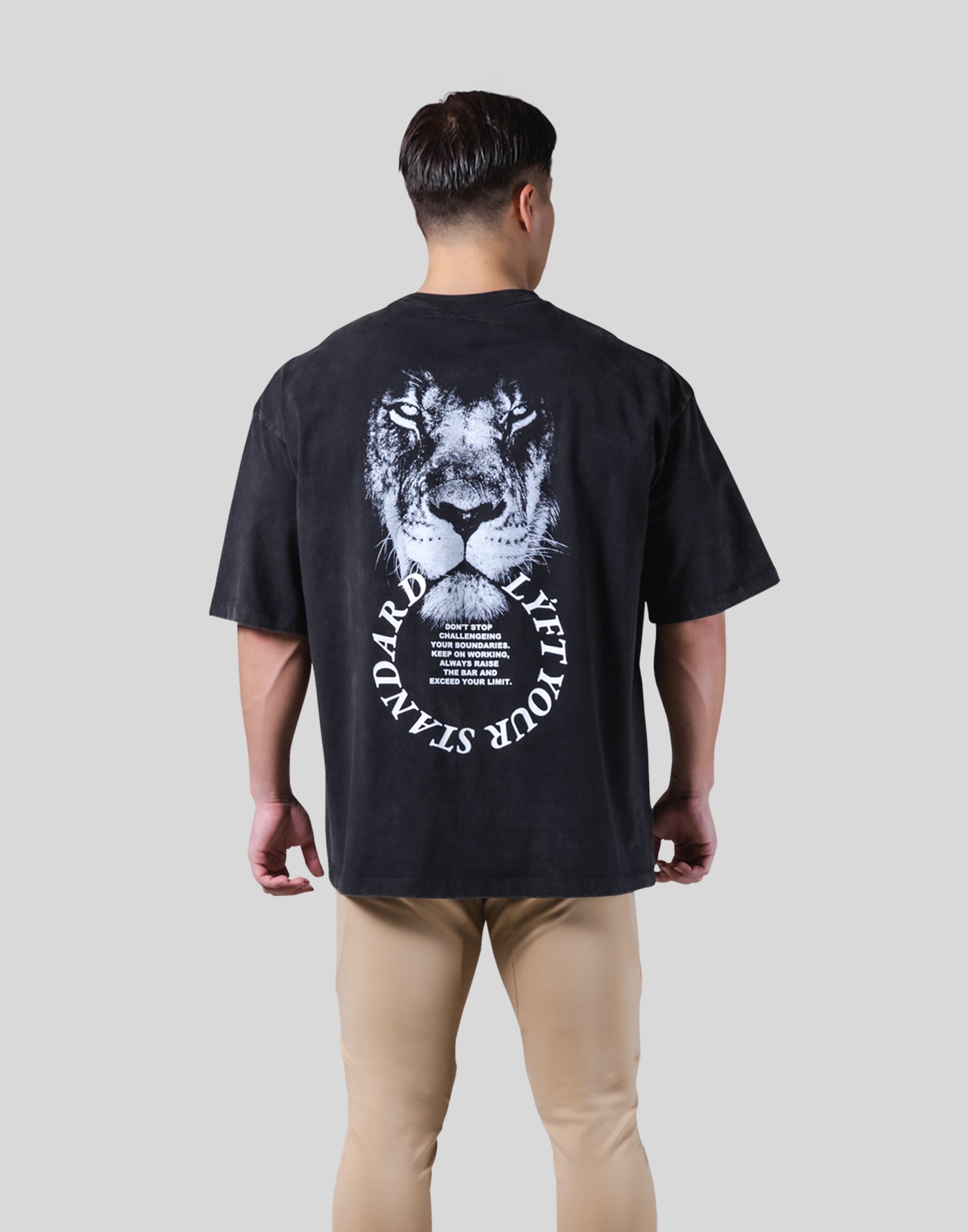 Lion Ring Vintage Big T-Shirt - Black