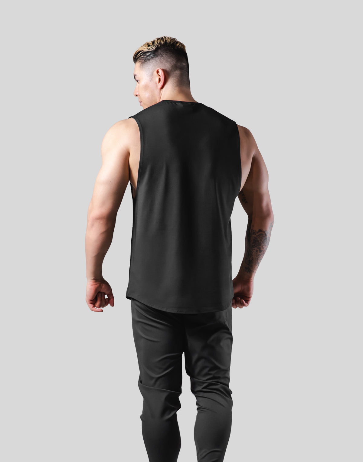 2Way Stretch Loose Fit Tanktop - Black