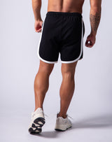 LÝFT Wide Shorts - Black