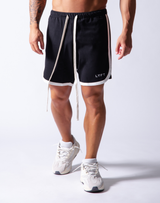 LÝFT Wide Shorts - Black