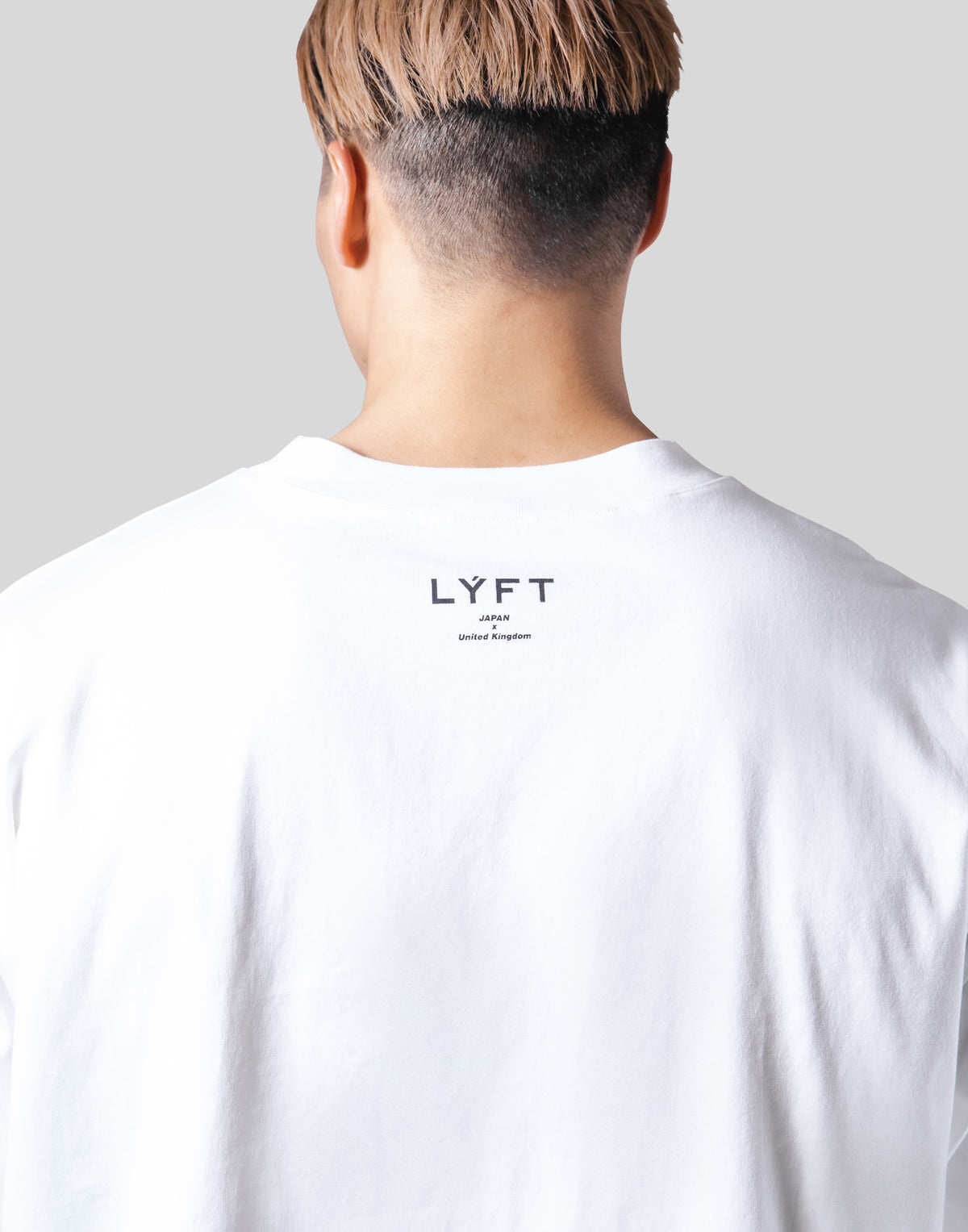 Old English Extra Big T-Shirt - White