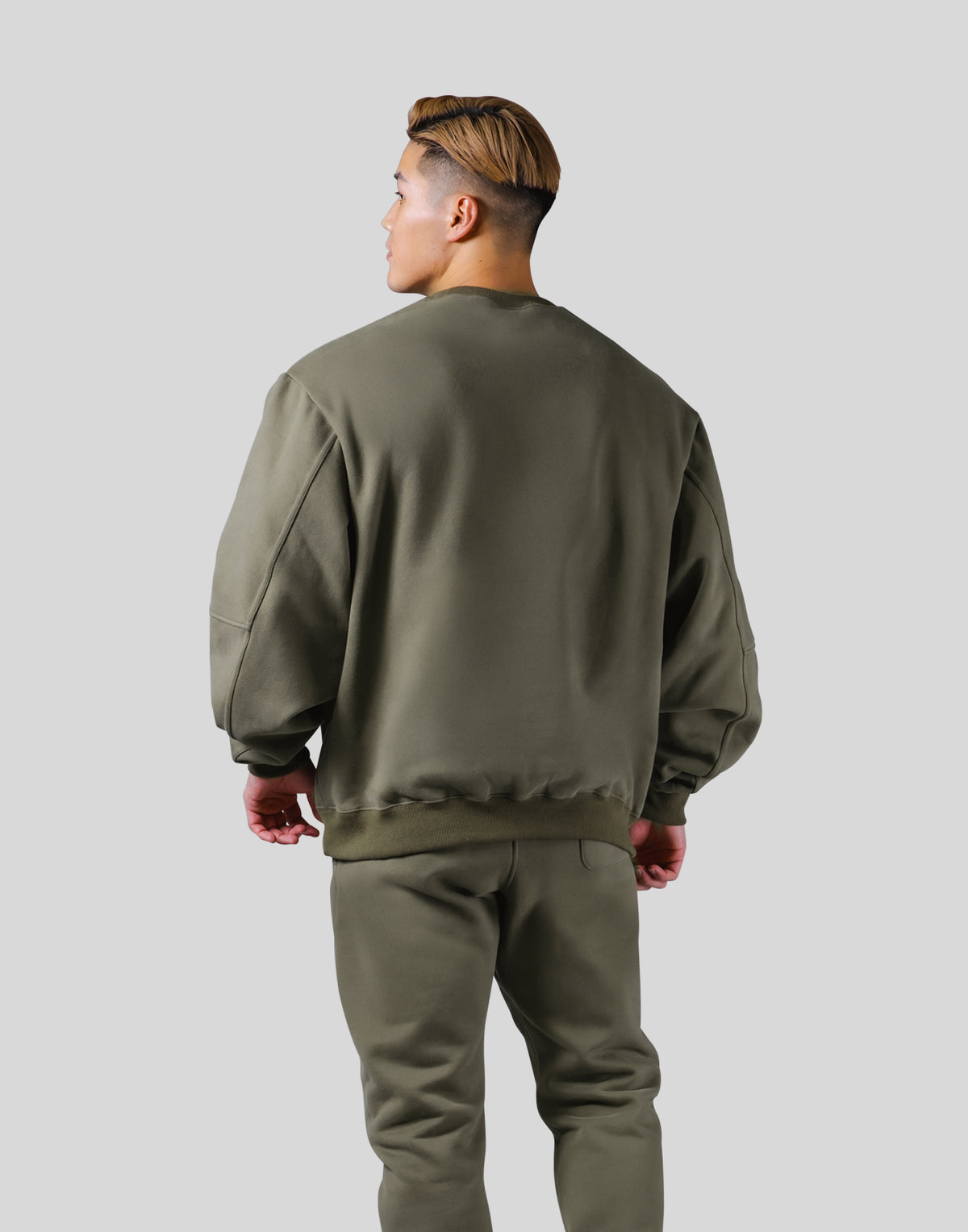 Old English Extra Wide Crewneck Sweat - Olive