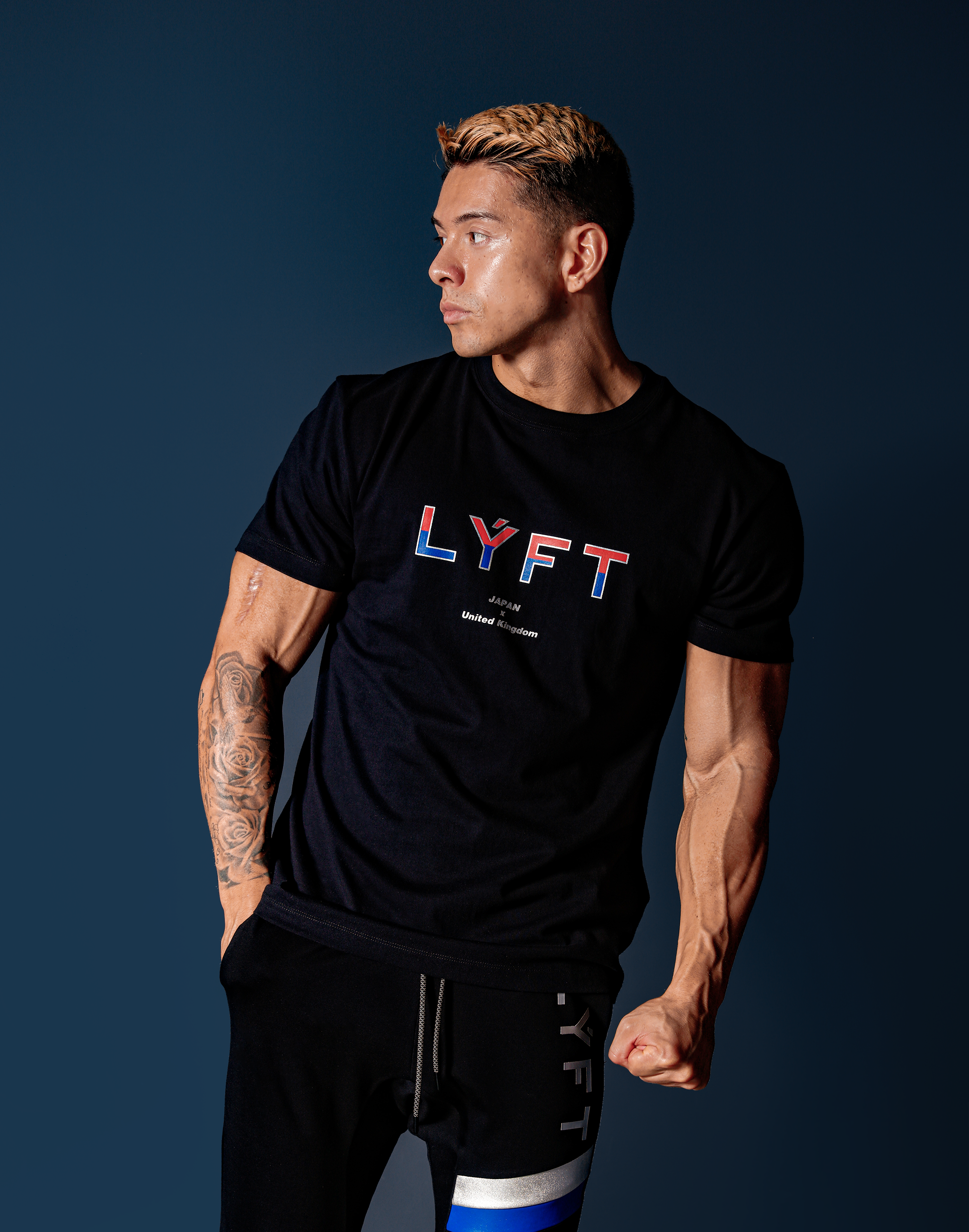 LÝFT Logo Slim Fit Long Sleeve T-Shirt --Navy
