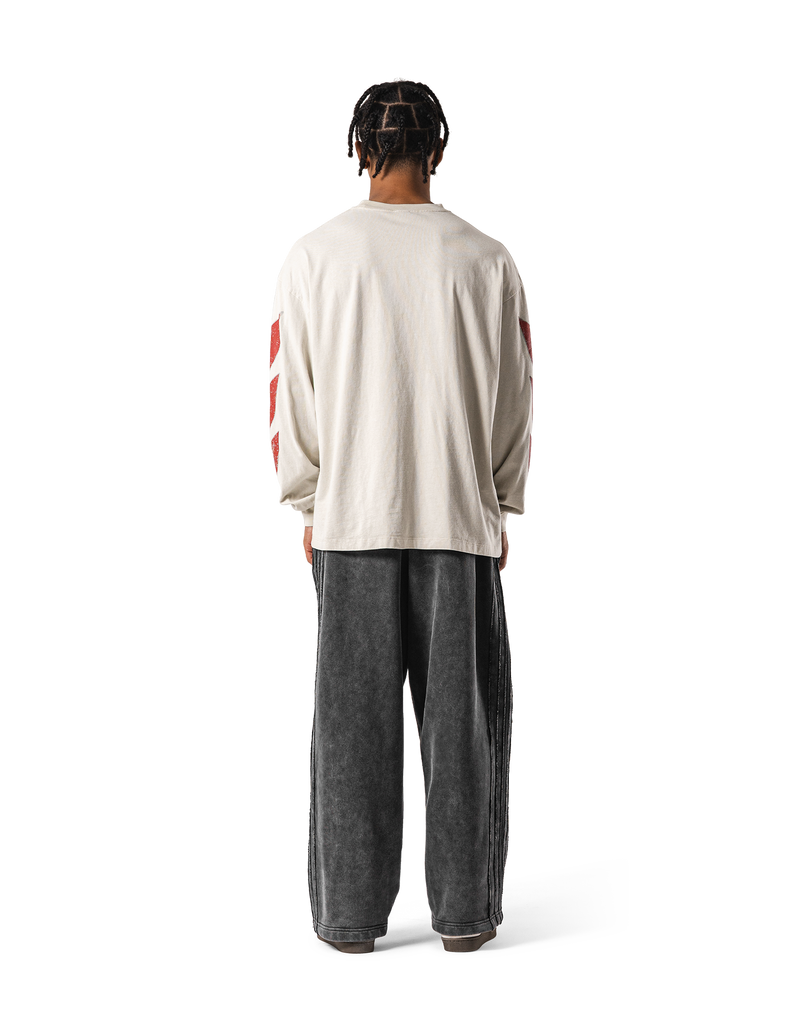 Fire Ý Graphic Long Sleeve T-Shirt - Ivory