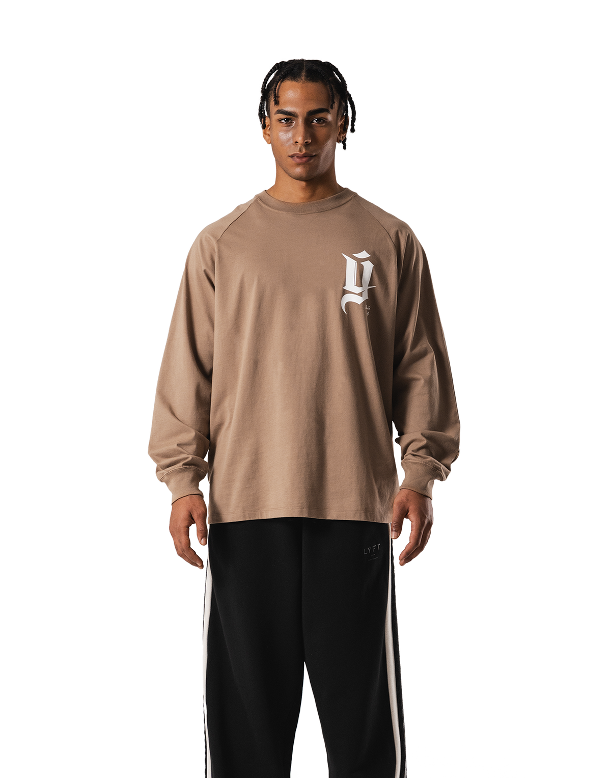 0003s_0000s_0004s_0000__-