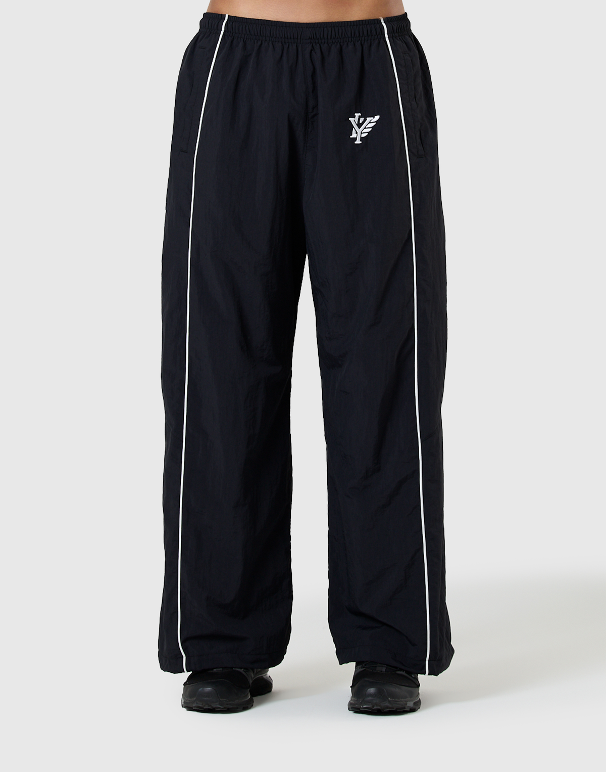 BORN TO LÝFT Racing Nylon Pants - Black