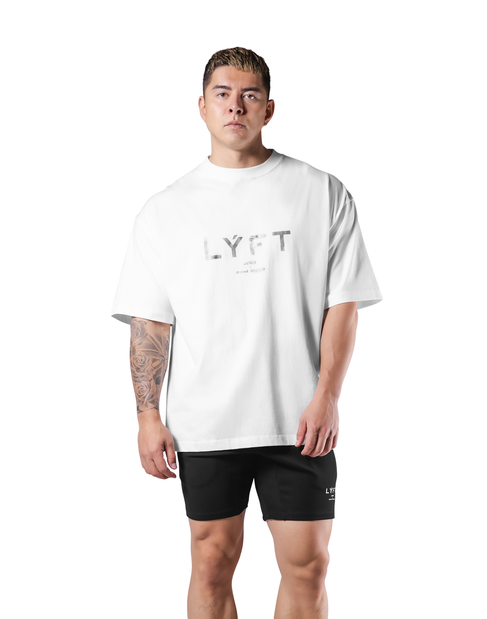 LYFT 大きなロゴプリント Tシャツ Mサイズ ホワイト LYFT 大きなロゴ LYFT 大きなロゴプリント Tシャツ Mサイズ ホワイト LYFT 大きなロゴ