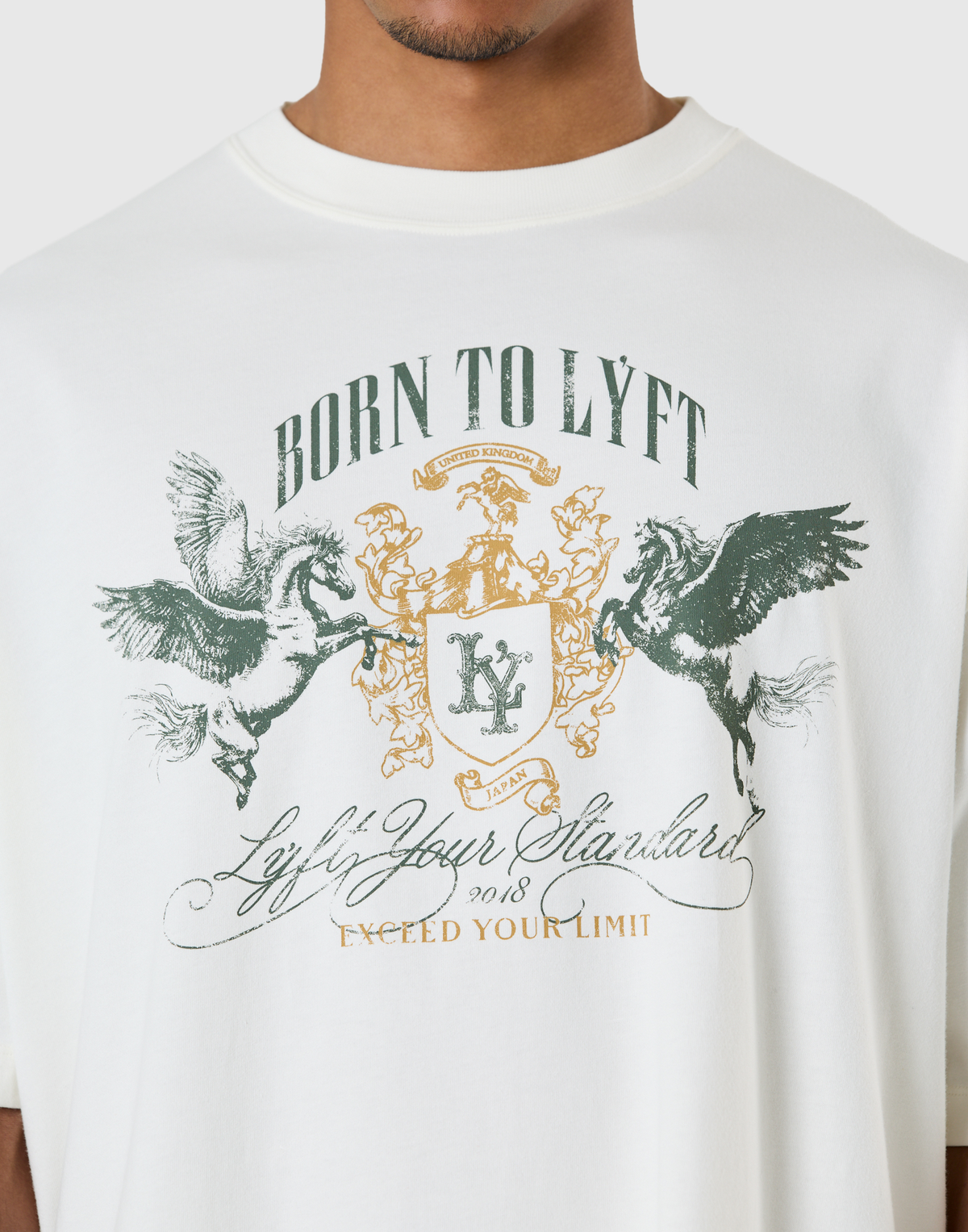 Pegasus Emblem Graphic Vintage Big T-Shirt - Ivory