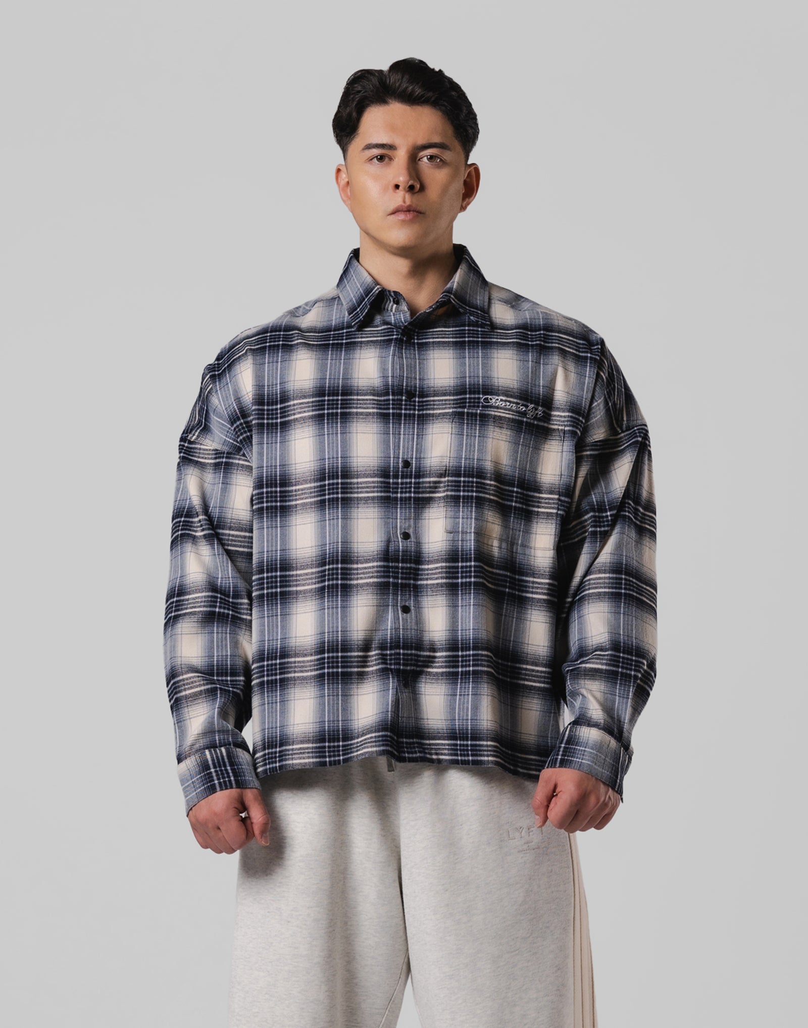 トップス lyft SCRIPT LOGO OVERSIZE CHECK SHIRT Script Logo Oversize Check Shirt - Navy – LÝFT
