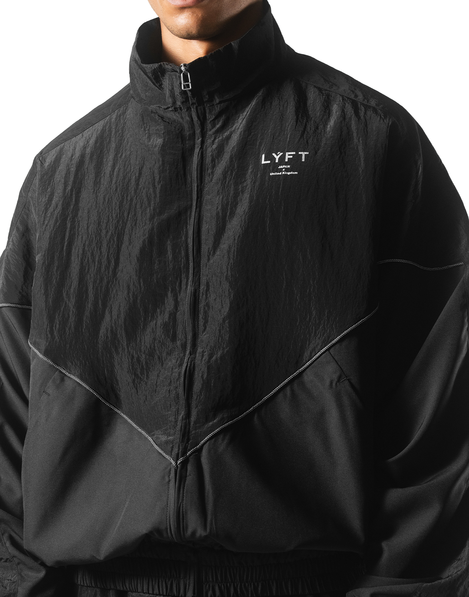 V-Form Oversize Track Jacket - Black – LÝFT V-Form Oversize Track Jacket - Black – LÝFT