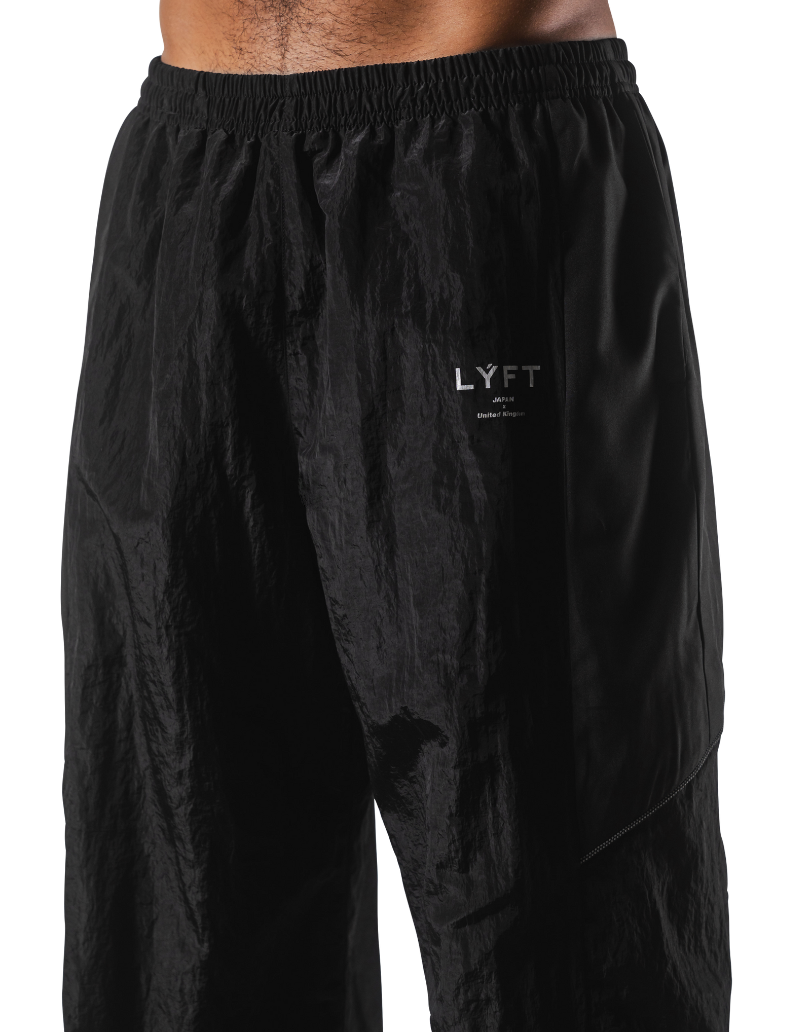パンツ LYFT V-FORM WIDE TRACK PANTS - BLACK V-Form Wide Track Pants - Black – LÝFT