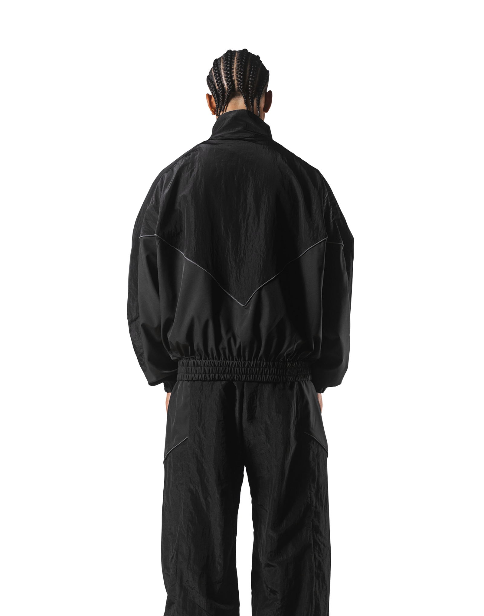 LYFT V-FORM OVERSIZE TRACK JACKET XLサイズ V-Form Oversize Track Jacket - Black – LÝFT
