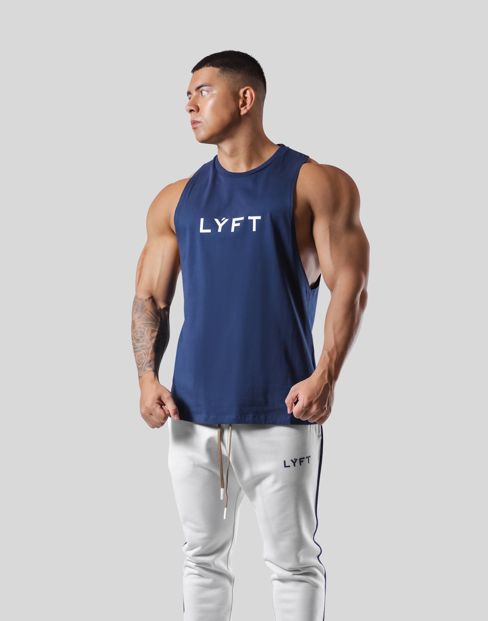 18 Logo Drop Tanktop - Navy – LÝFT