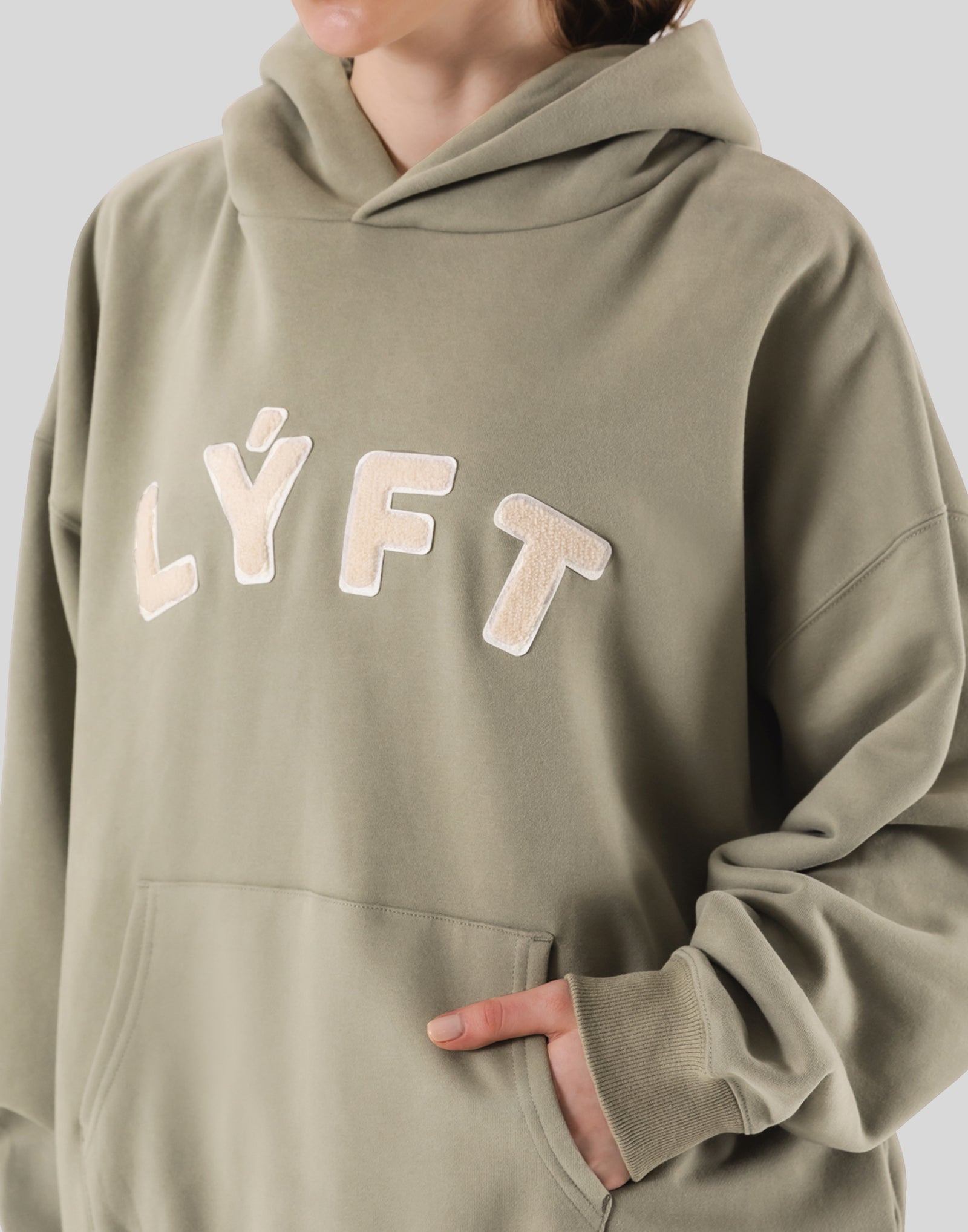 Pile Wappen Sweat Hoodie - Olive – LÝFT