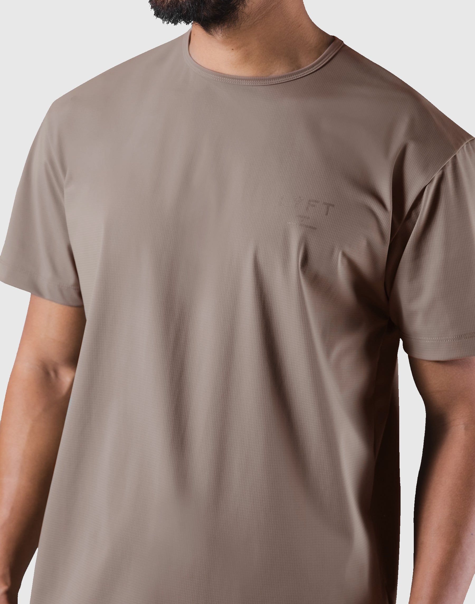 Stretch Waffle Nylon Standard T-Shirt - Sand – LÝFT