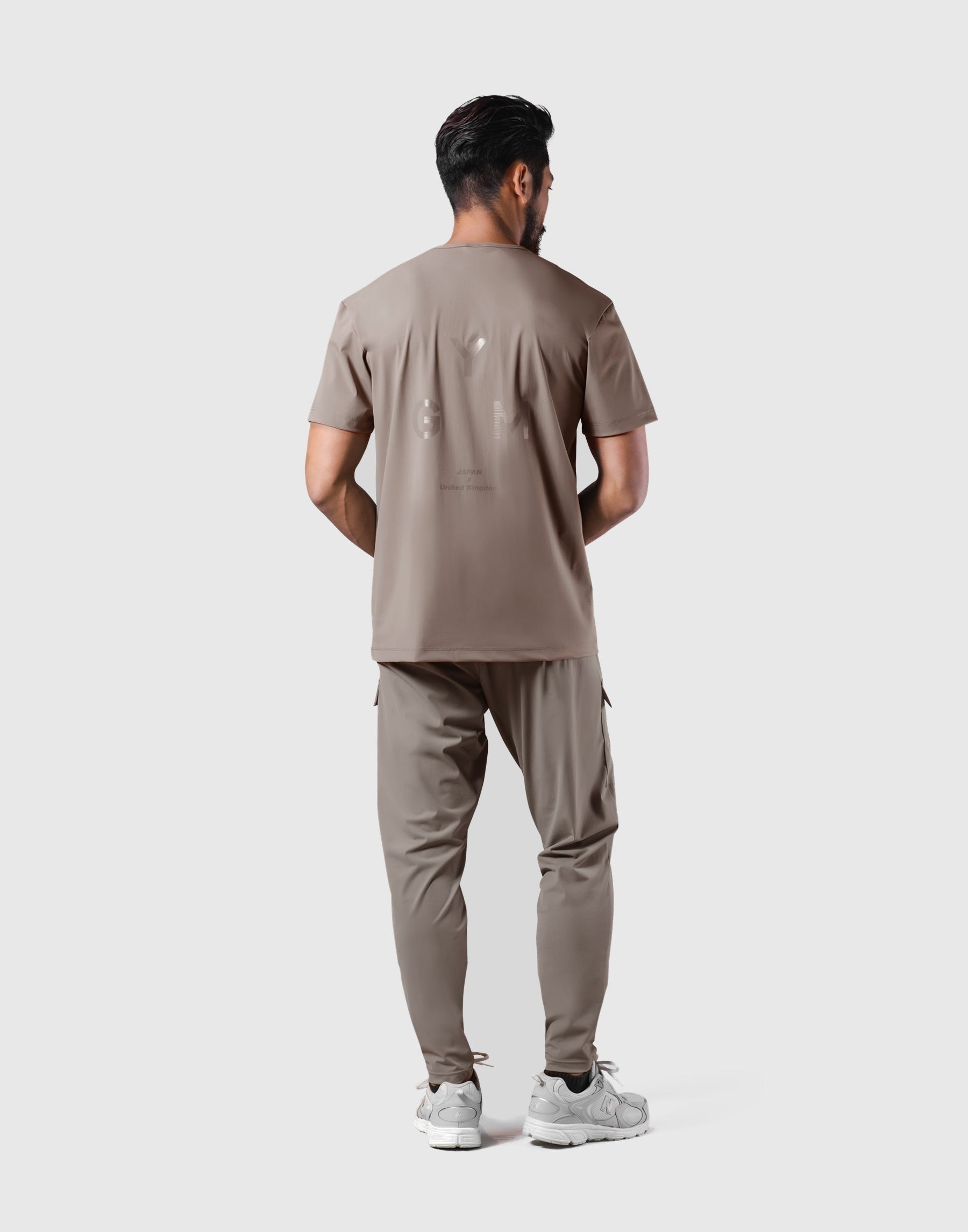 Stretch Waffle Nylon Standard T-Shirt - Sand – LÝFT