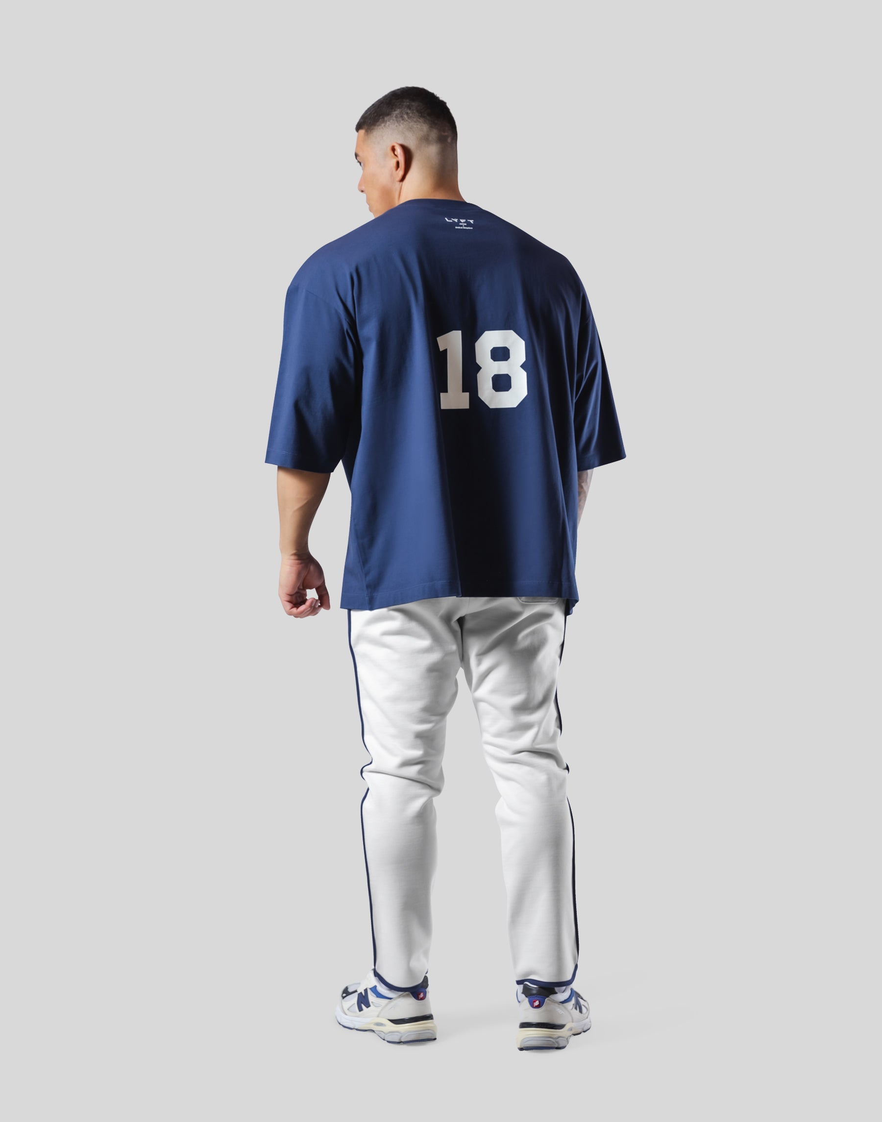 18 Logo Extra Big T-Shirt - Navy – LÝFT