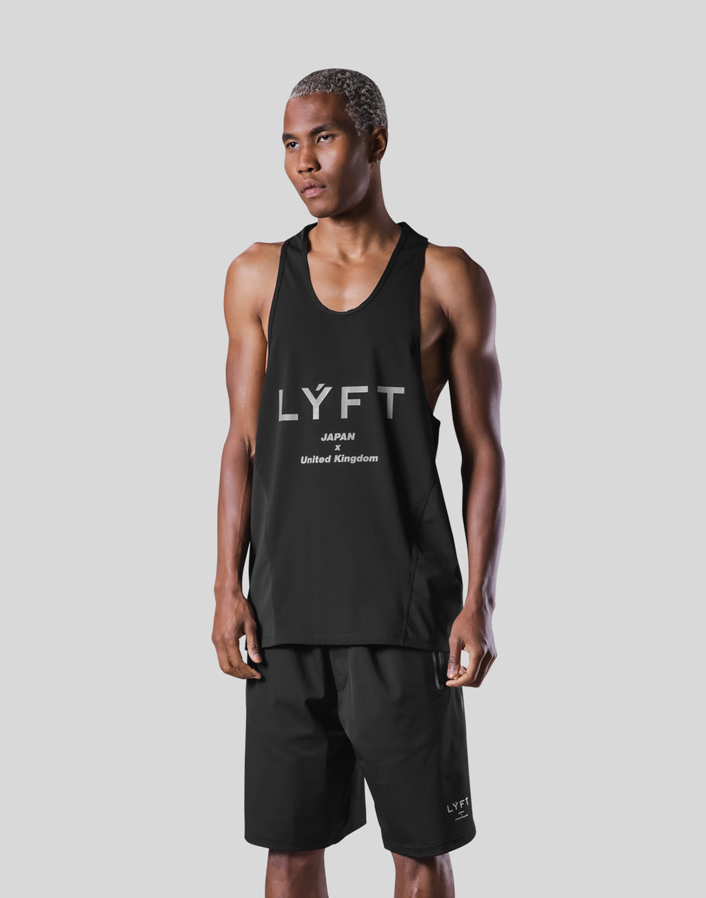 LYFT LION TRAINING TANKTOP - BLACK www.krzysztofbialy.com