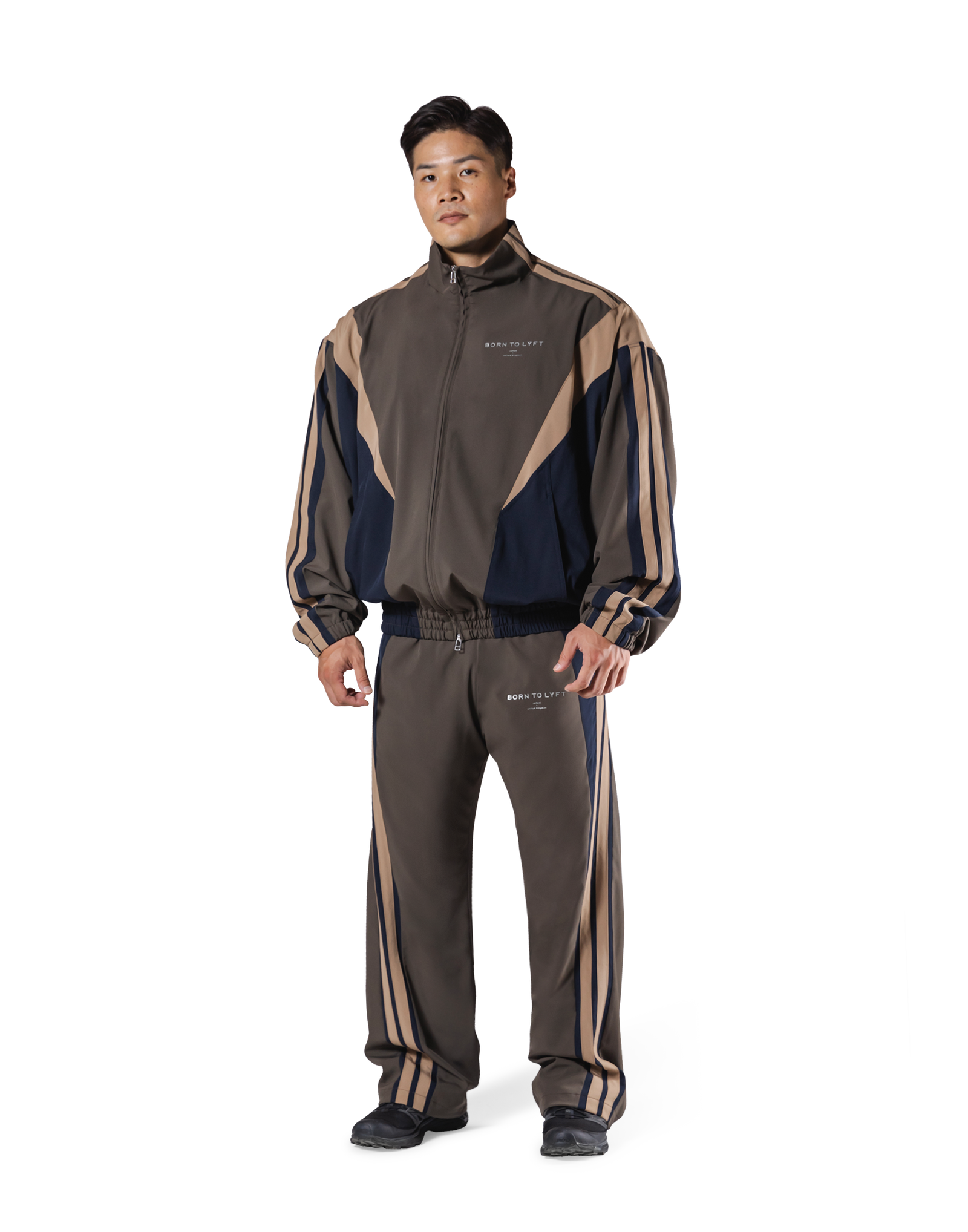 ウォーキング・ランニングウェア 2LINE OVERSIZE TRACK JACKET & PANTS ウォーキング・ランニングウェア 2LINE OVERSIZE TRACK JACKET & PANTS