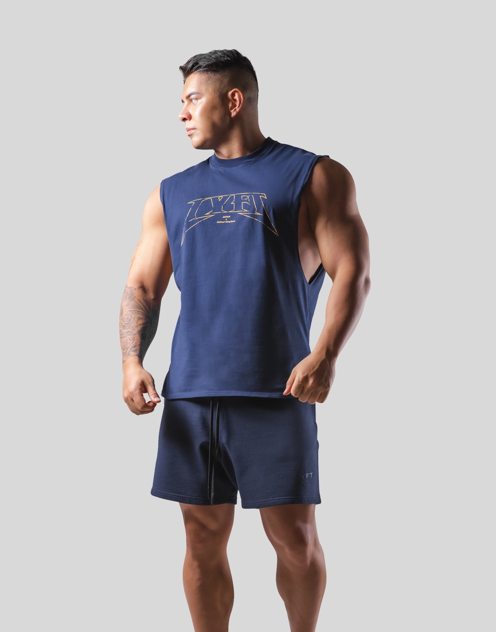 Metal logo No sleeve -Navy – LÝFT