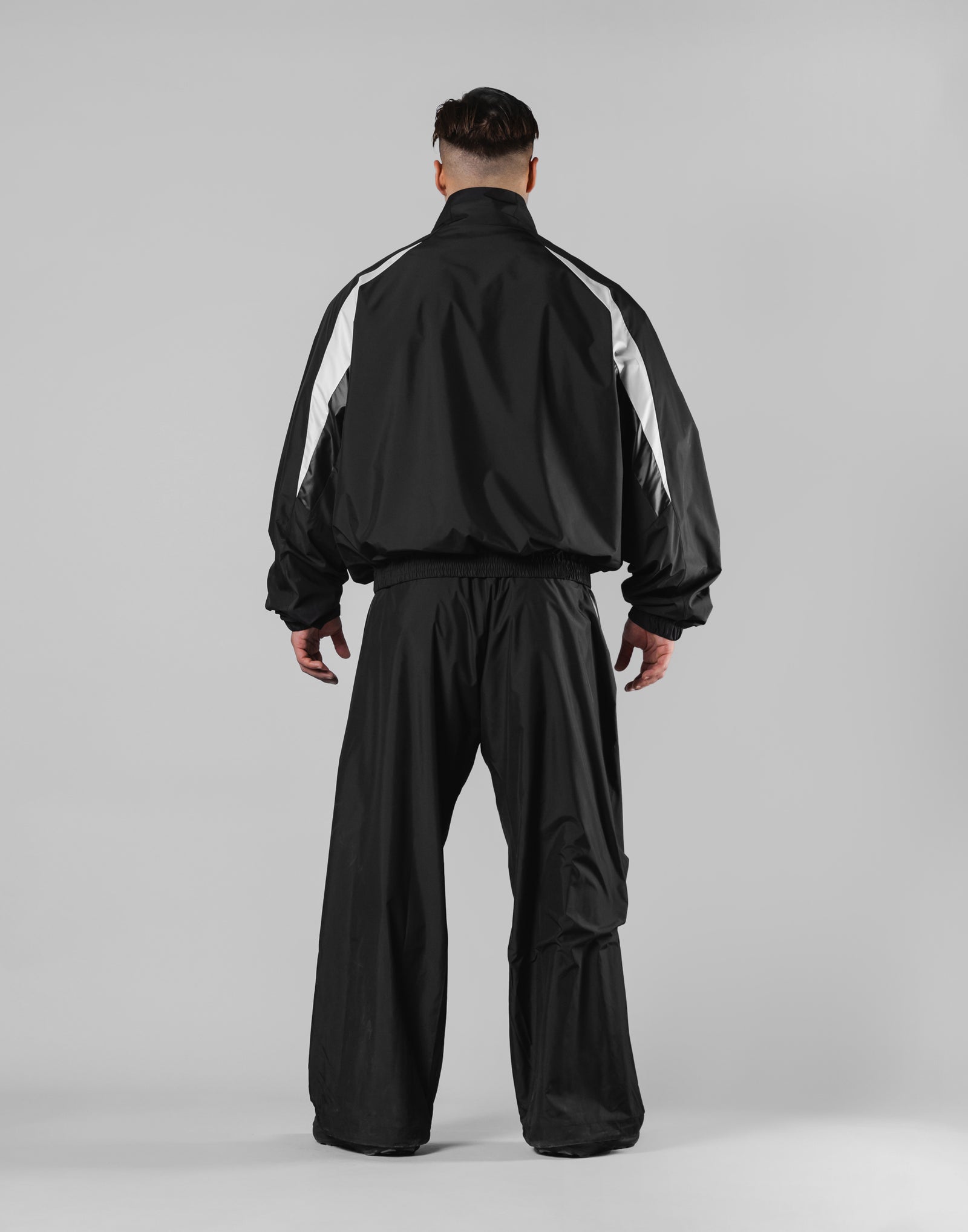 PULL ブラック ライフジャケット 2Line Oversize Track Jacket V.3 - Black – LÝFT