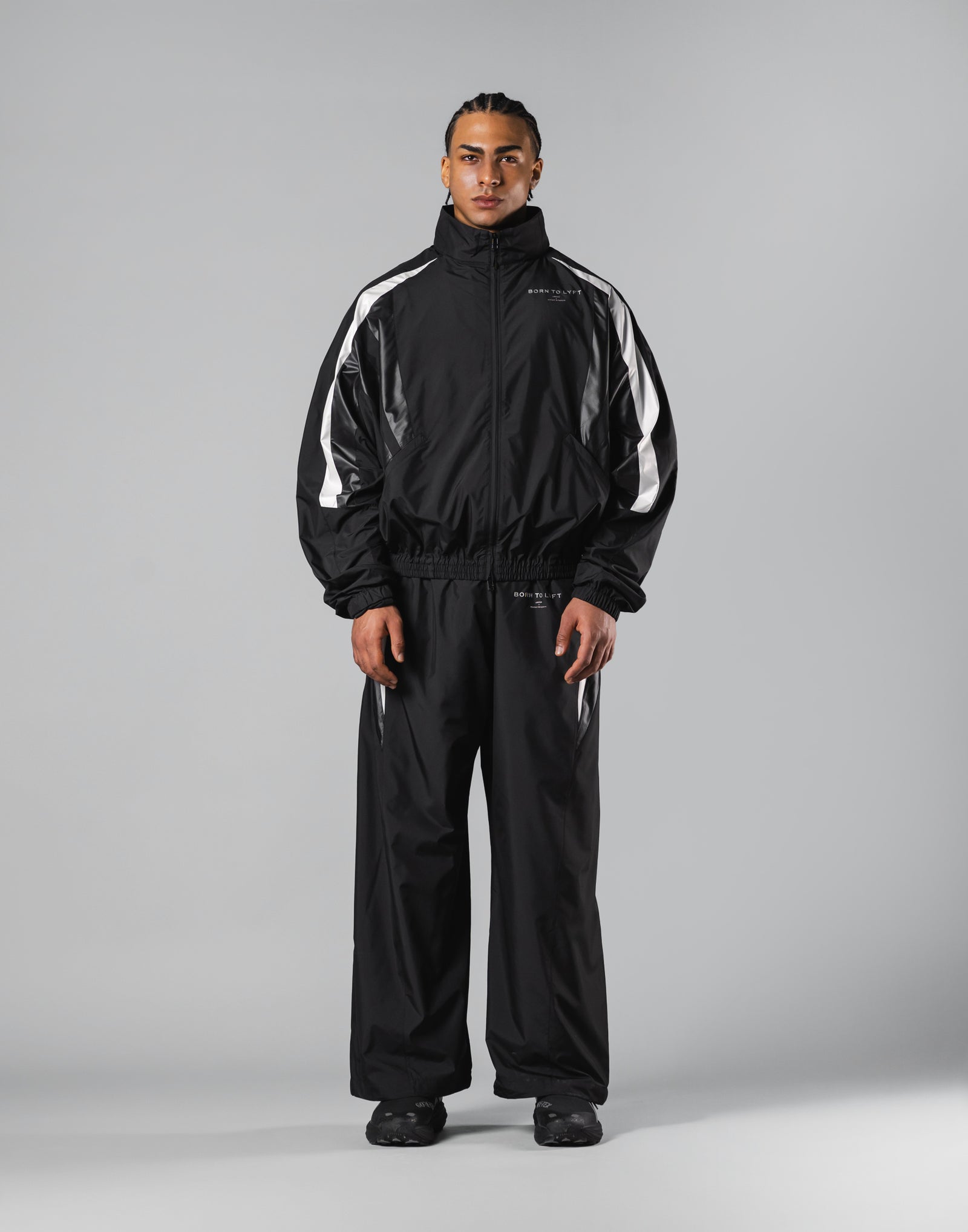LYFT ブラックジャージ上下セット Oversize Angle Line Track Jacket - Black – LÝFT