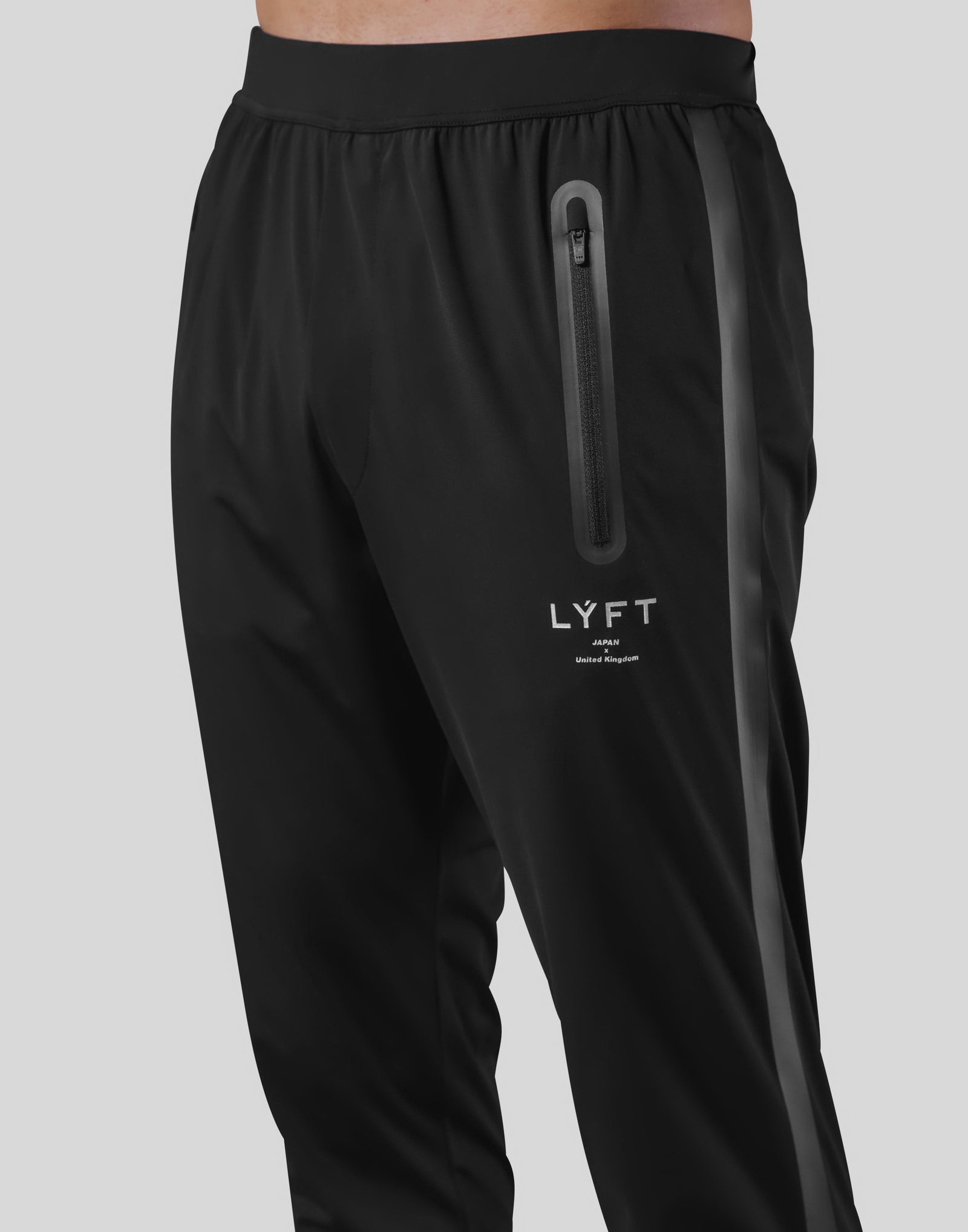 One Line Stretch Tapered Pants - Black – LÝFT