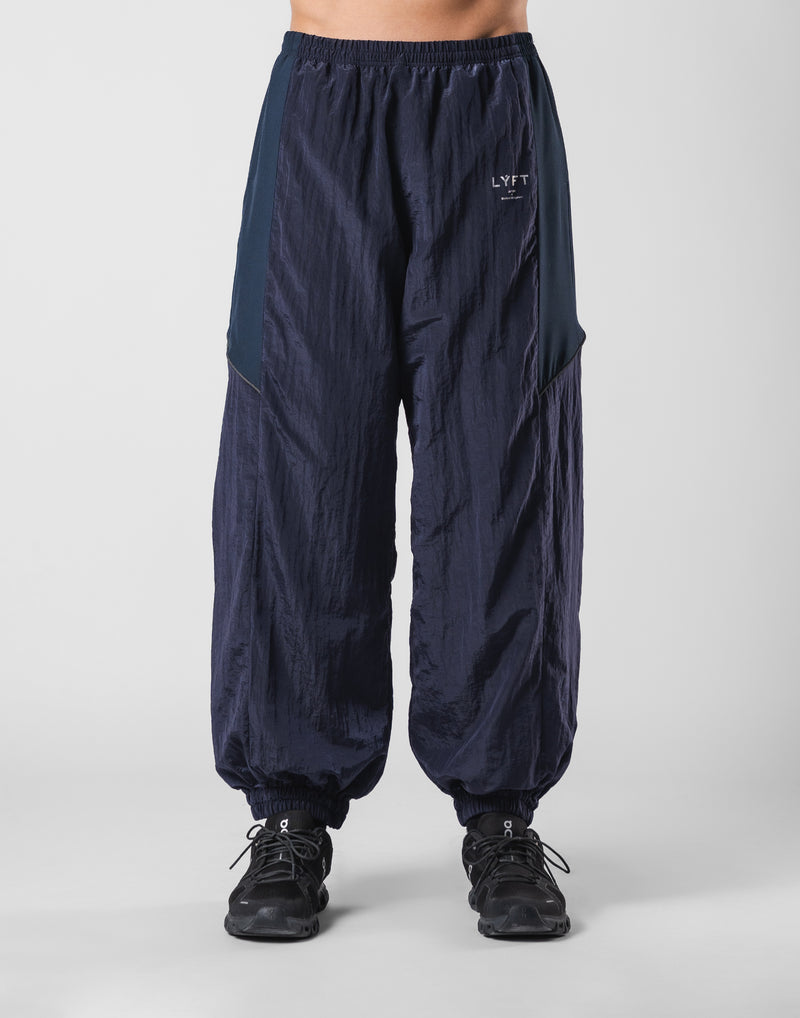 V-FORM WIDE TRACK PANTS - BLACK　Mサイズ V-Form Wide Track Pants - Navy – LÝFT