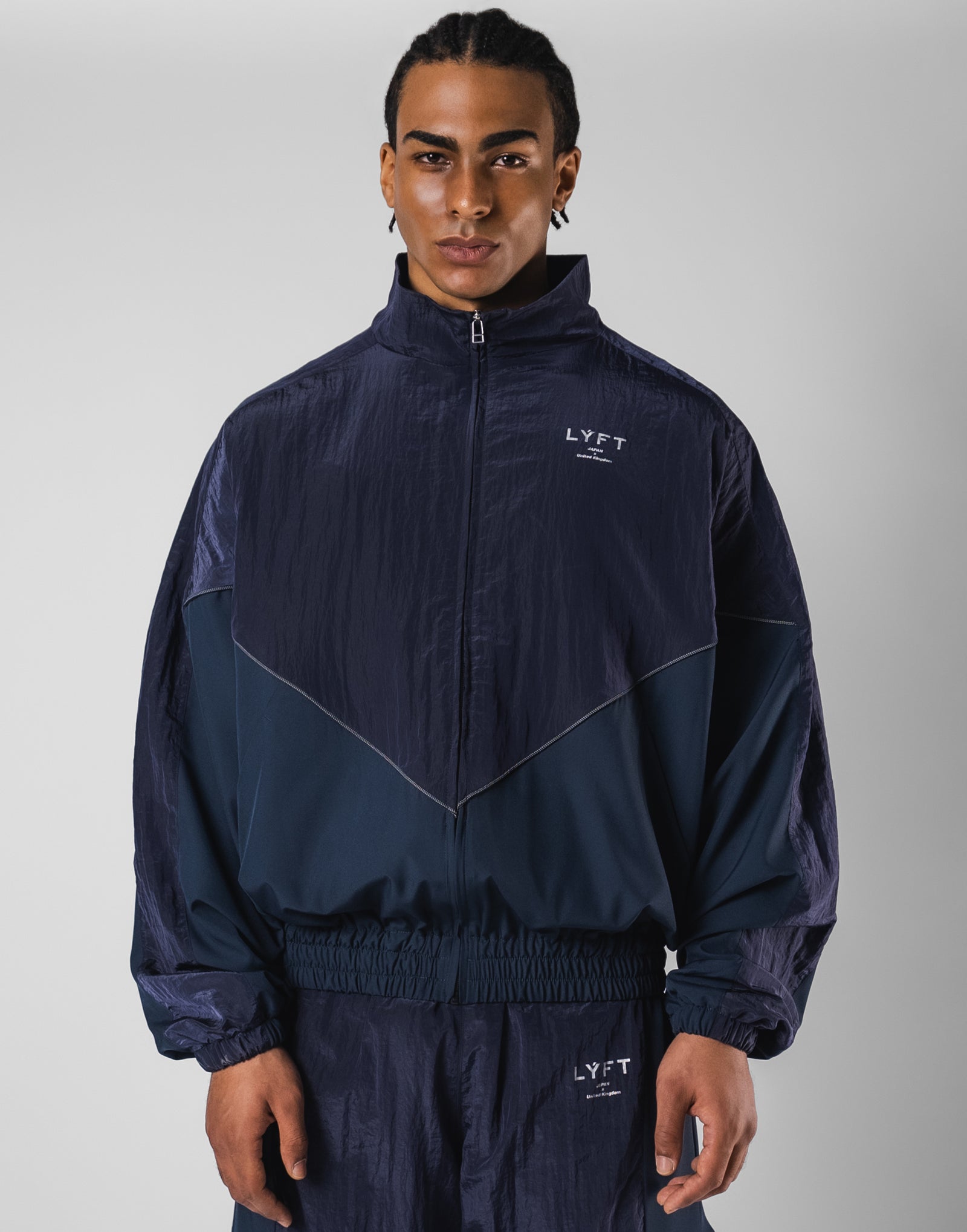 LÝFT V-FORM OVERSIZE TRACK JACKET V-Form Oversize Track Jacket - Navy – LÝFT