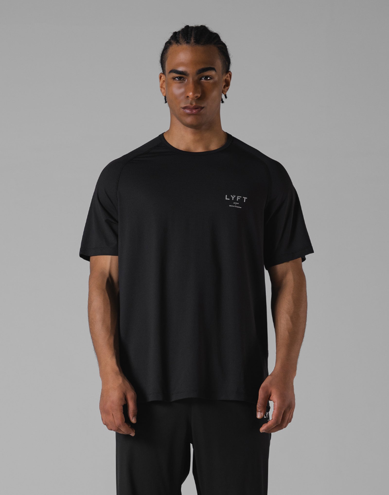 LYFT ラグランスリーブ Tシャツ 、スウェットパンツ2枚セット LÝFT Athletic Mesh Raglan Sleeve T-Shirt - Black