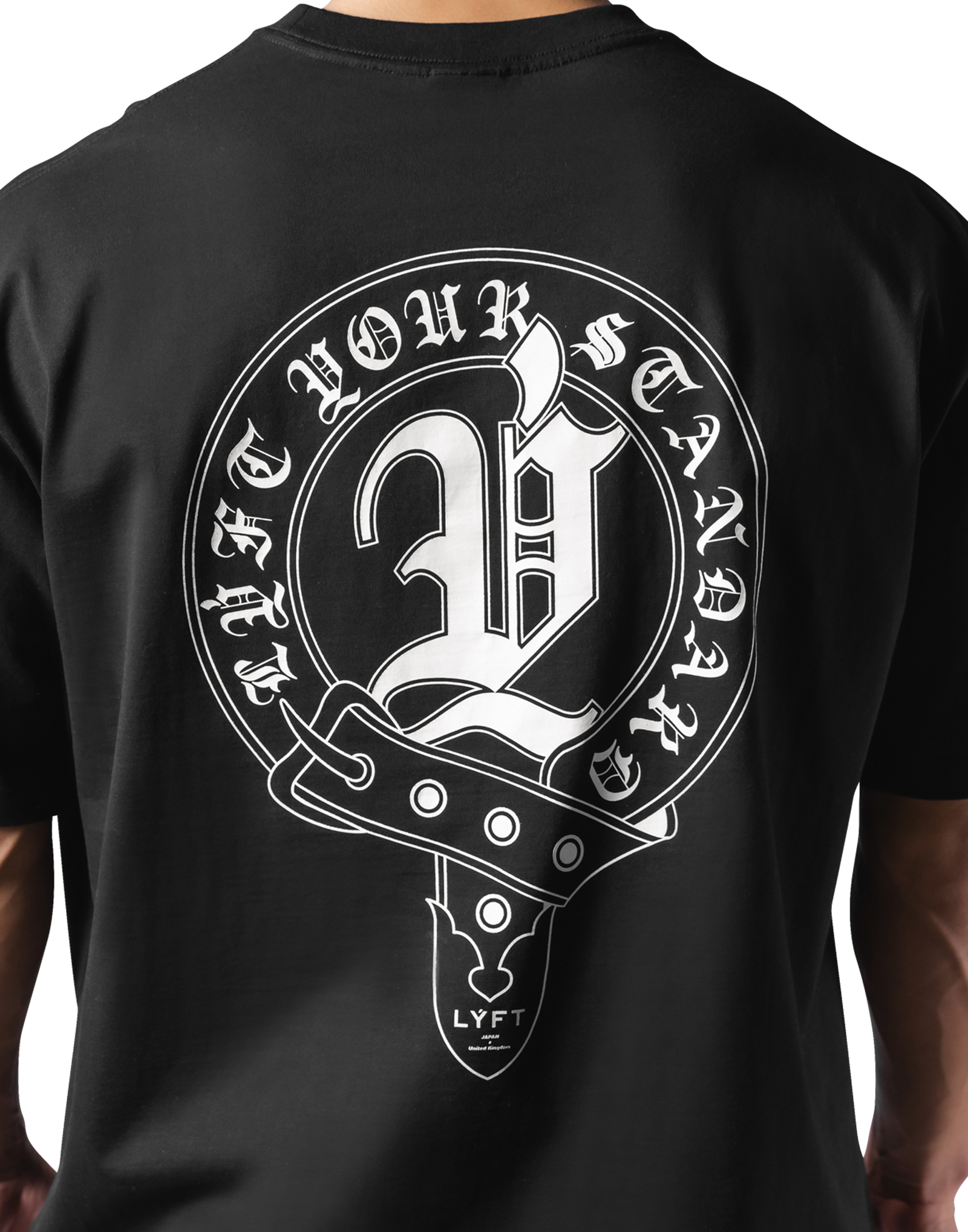 Old English Big T-Shirt - Black – LÝFT Old English Big T-Shirt - Black – LÝFT