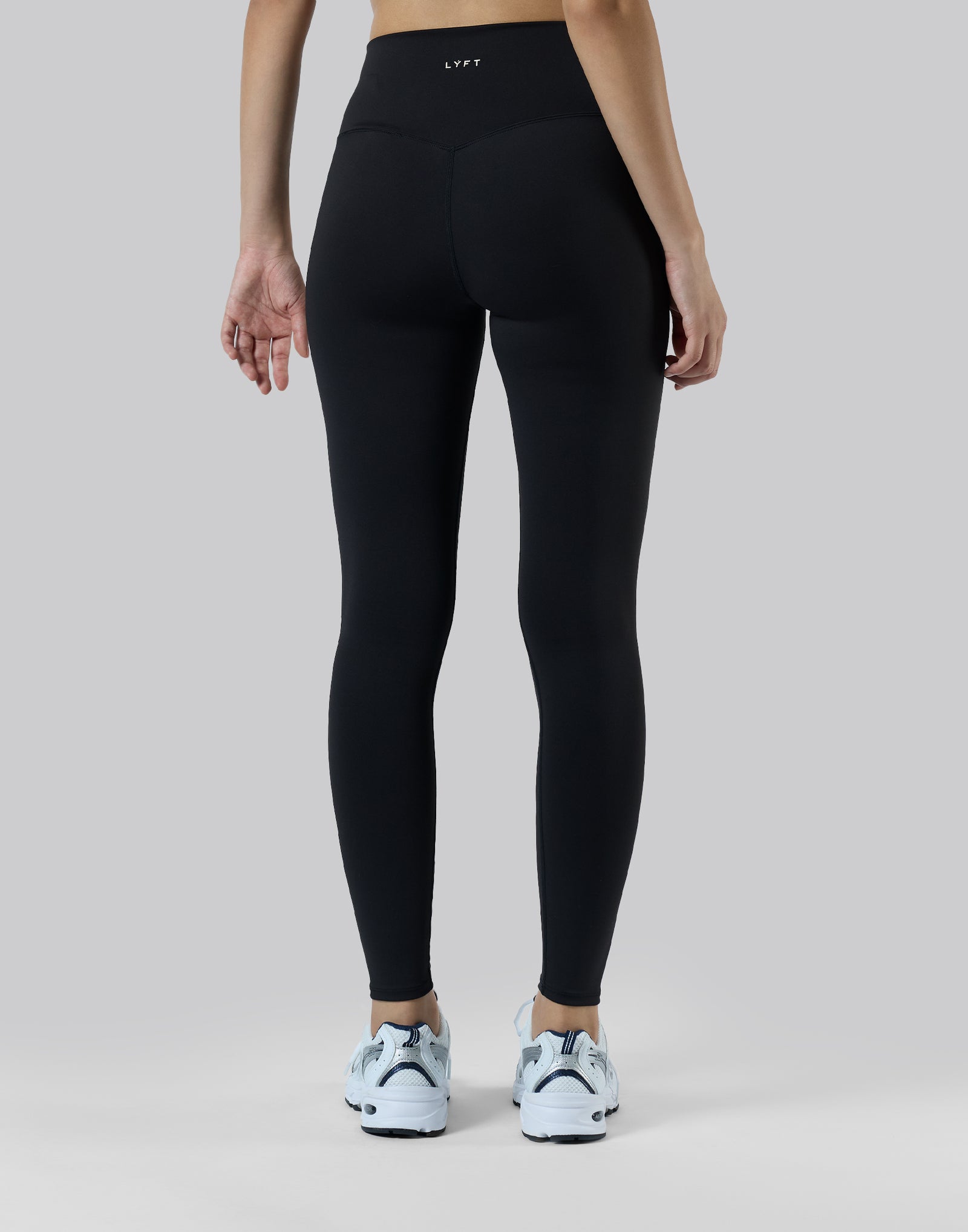 Slim Fit Stretch Leggings - Black – LÝFT
