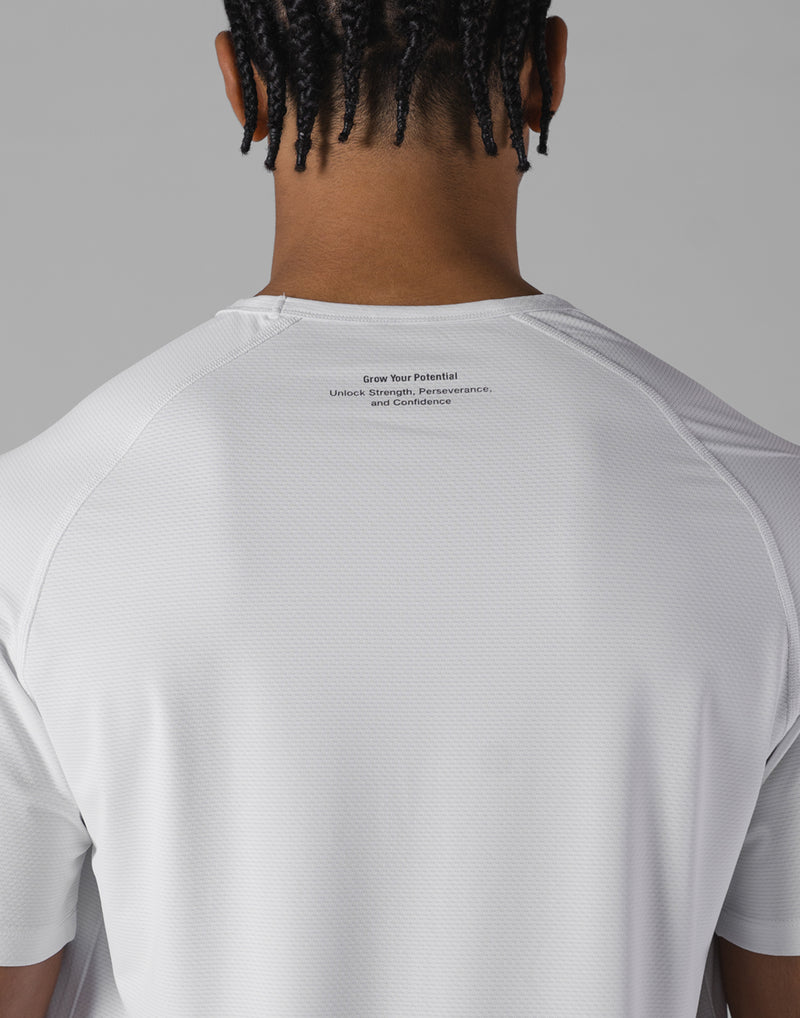 LÝFT Athletic Mesh Raglan Sleeve T-Shirt - White